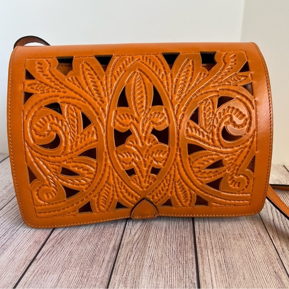 Patricia Nash Leather Salandra Flap Crossbody Bag - Picture 1 of 10